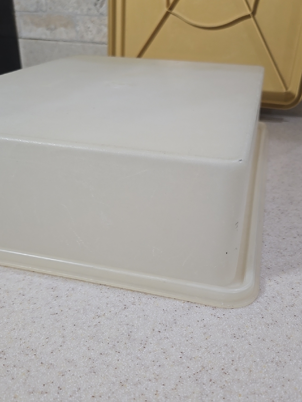 Vintage Tupperware Plastic Rectangular Sheetcake Storage - Picture 11 of 14